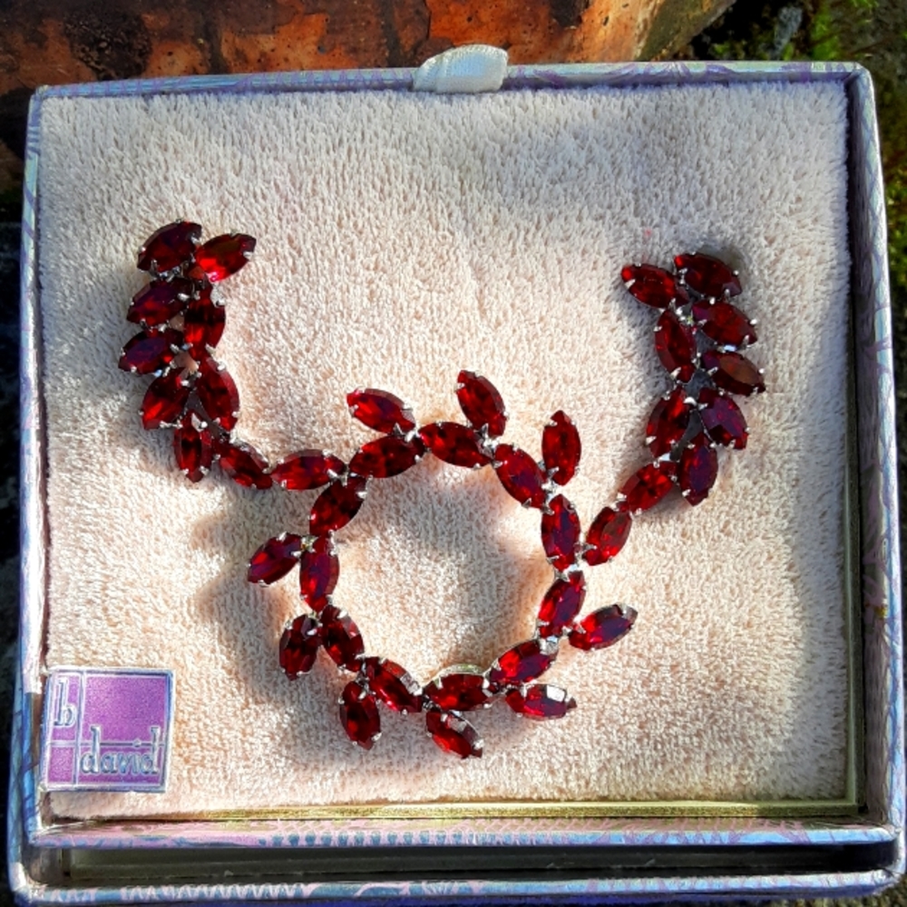 Original B David Red Rhinestone demi parade set, Original Box